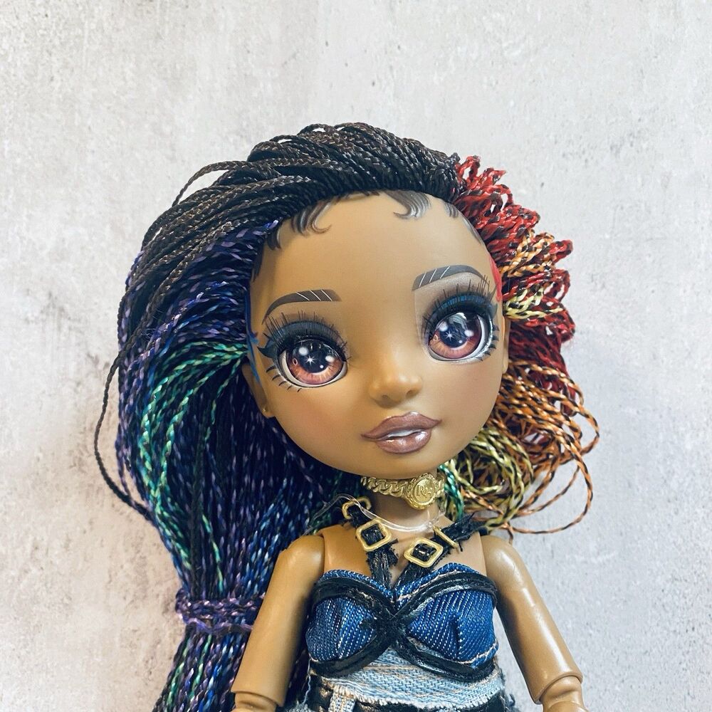 Rainbow High Rockstar Vanessa Tempo Articulated Fashion Doll Hair Braids